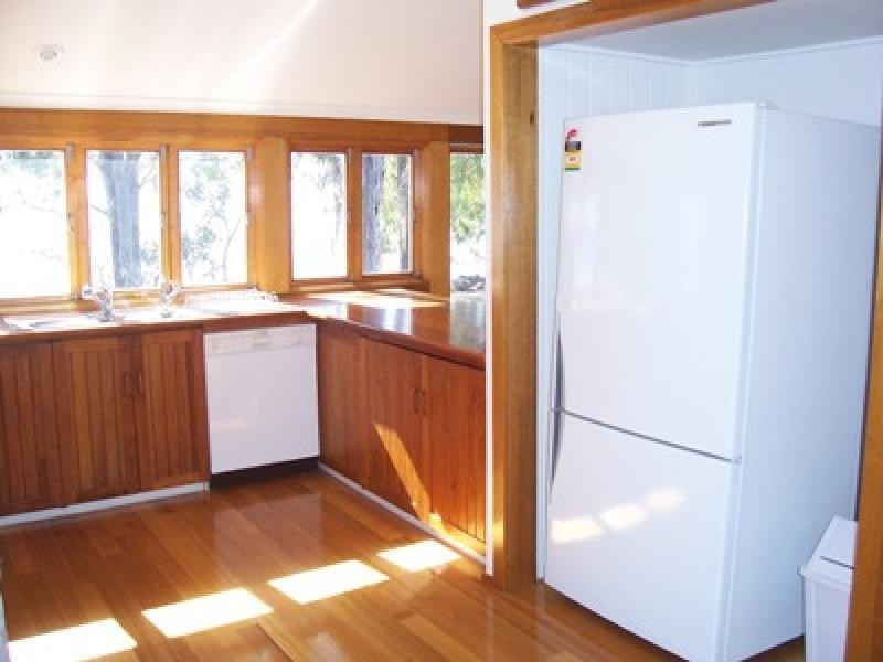 42 Esplanade, Burrum Heads QLD 4659