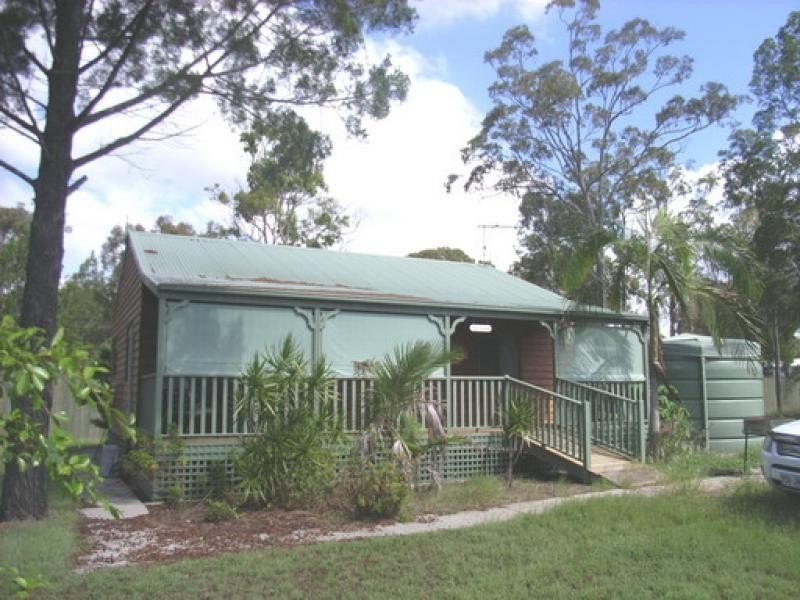11 Jacqueline Drive, Pacific Haven QLD 4659