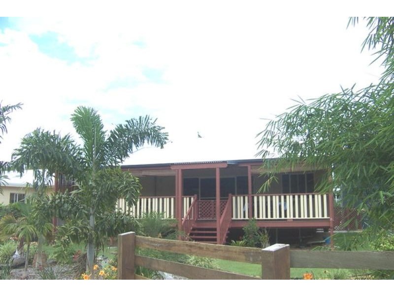 129 Burrum Street, Burrum Heads QLD 4659