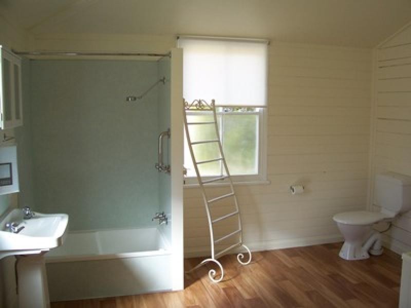 22 HOWARD STREET, Burrum Heads QLD 4659