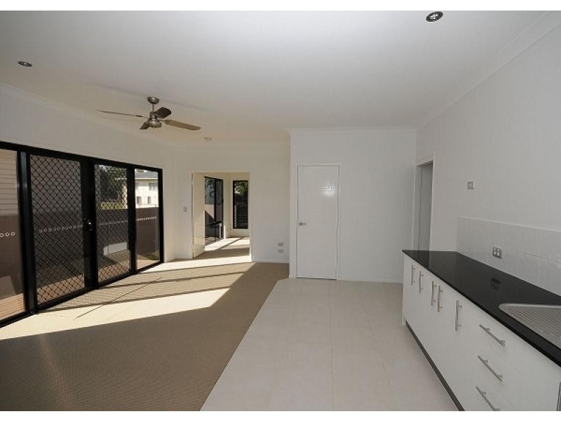 12 HOWARD STREET, Burrum Heads QLD 4659