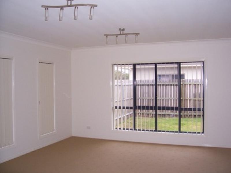 8 KRISTA COURT, Burrum Heads QLD 4659