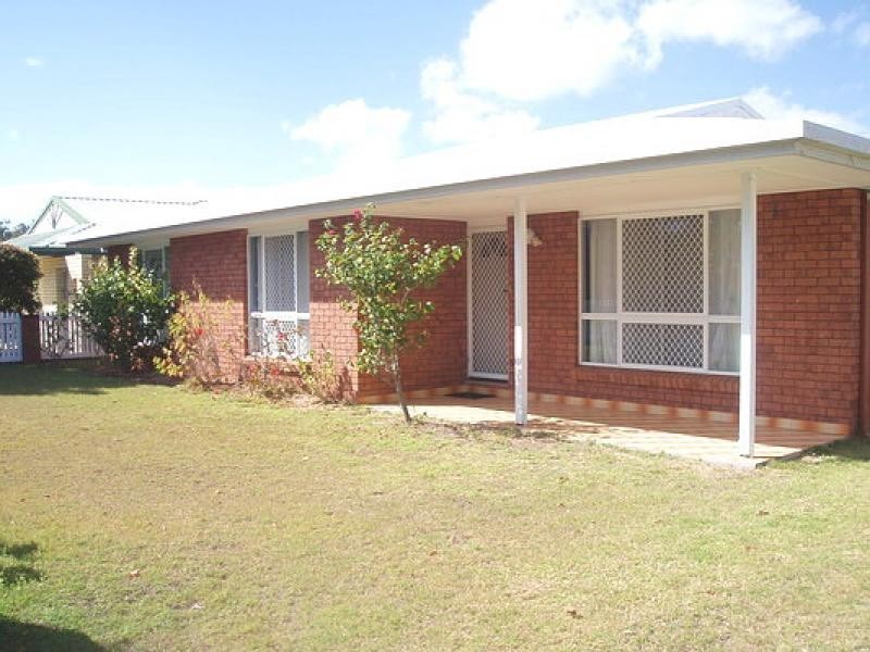 17 Hoffman Street, Burrum Heads QLD 4659