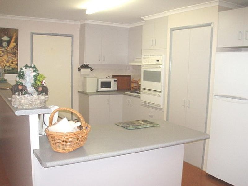 17 Hoffman Street, Burrum Heads QLD 4659