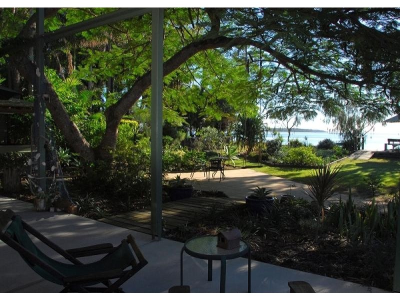 50 Esplanade, Burrum Heads QLD 4659