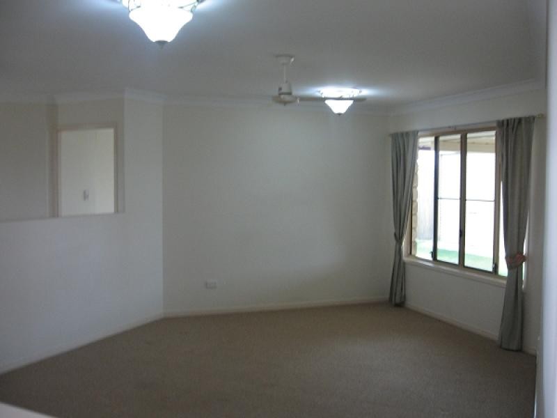 12 KRISTA COURT, Burrum Heads QLD 4659