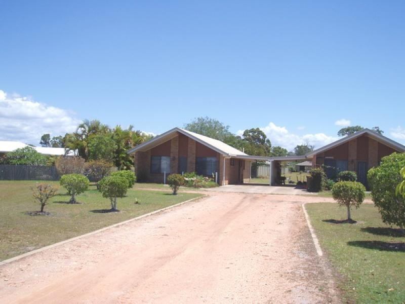 Unit 2/5 Bentwood Crescent, Burrum Heads QLD 4659