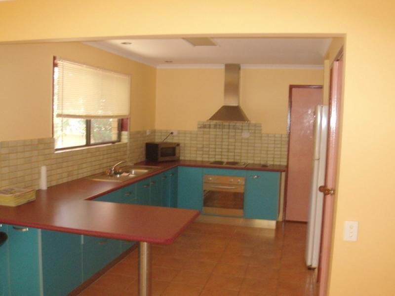 126 Kingfisher Pde,, Toogoom QLD 4655