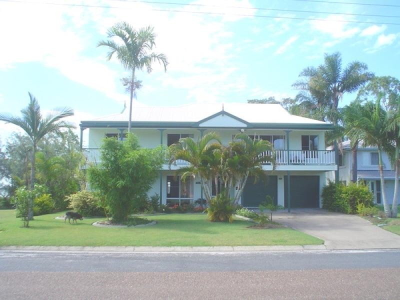 102 Riverview Drive, Burrum Heads QLD 4659
