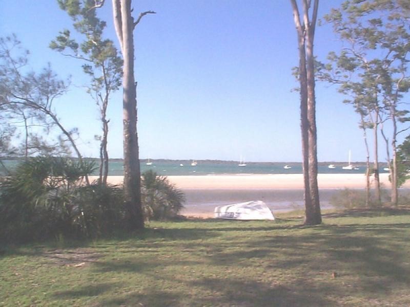 102 Riverview Drive, Burrum Heads QLD 4659