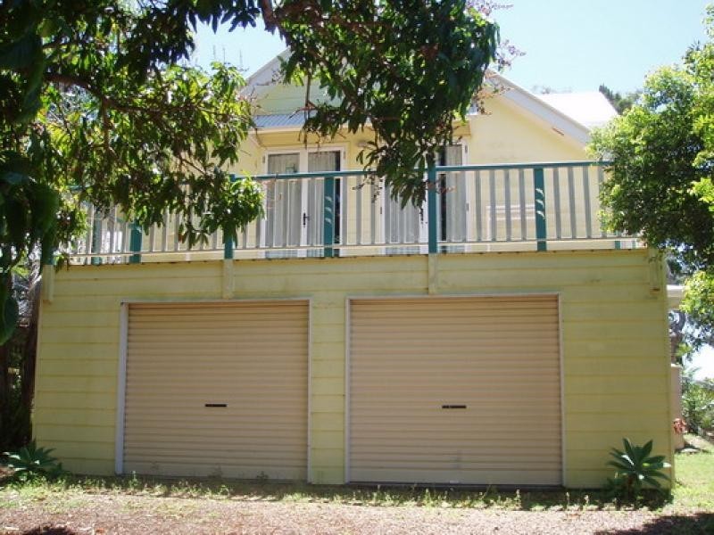 56 Burrum Street, Burrum Heads QLD 4659