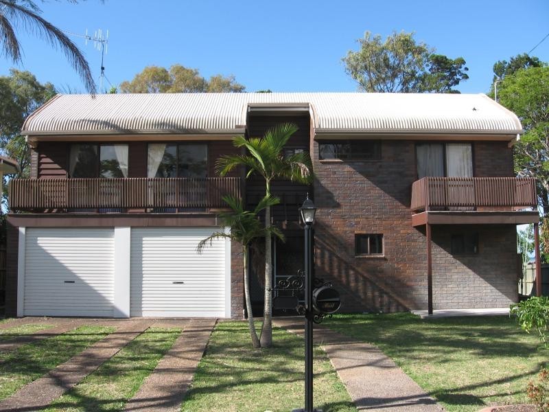 76 Kingfisher Pde, Toogoom QLD 4655