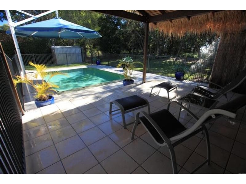 108 Kingfisher Pde, Toogoom QLD 4655