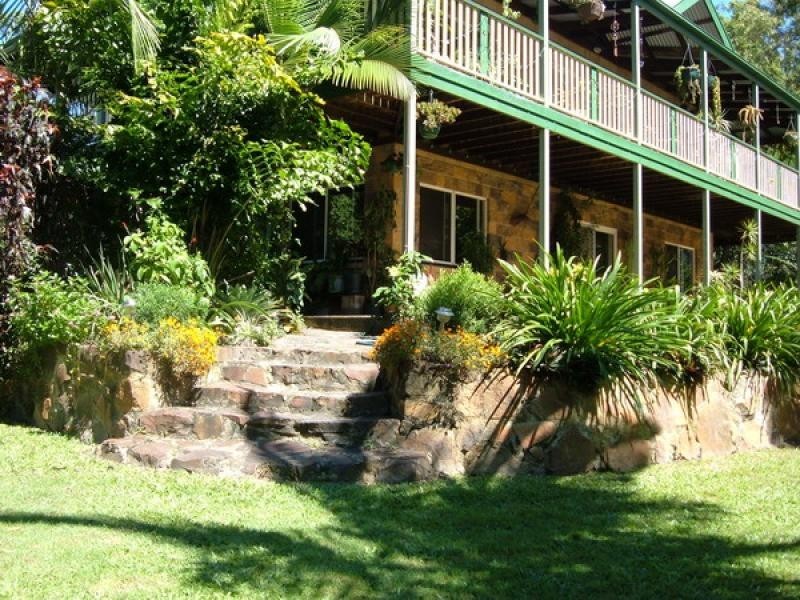 27 Dreamtime Avenue, Burrum Heads QLD 4659