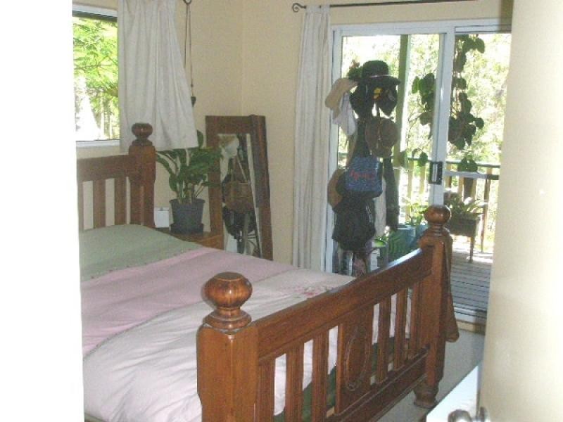 27 Dreamtime Avenue, Burrum Heads QLD 4659