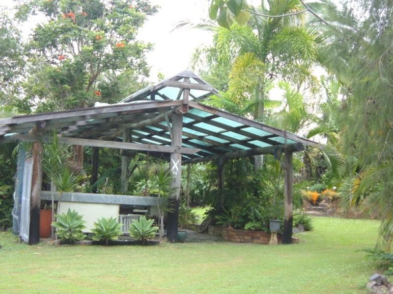 27 Dreamtime Avenue, Burrum Heads QLD 4659