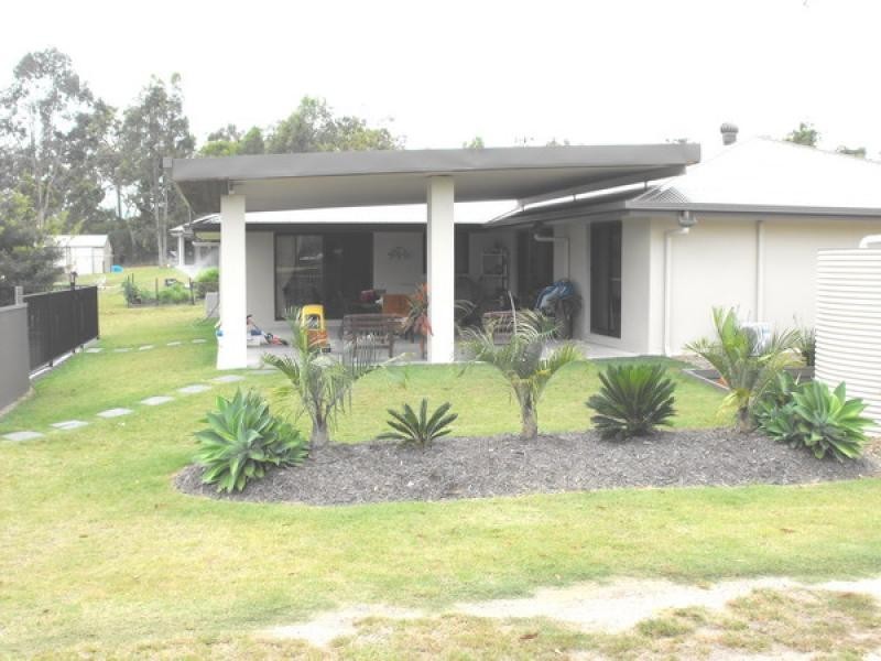 43 Raintree Avenue, Burrum Heads QLD 4659