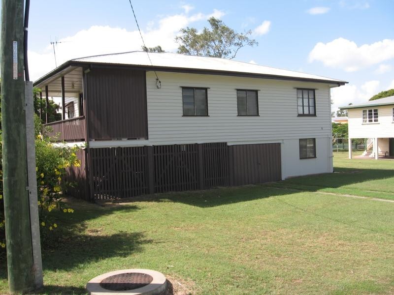 6 Burrum Heads Road, Burrum Heads QLD 4659