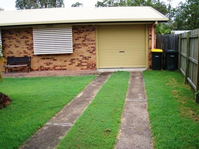 39 Ross Street, Burrum Heads QLD 4659