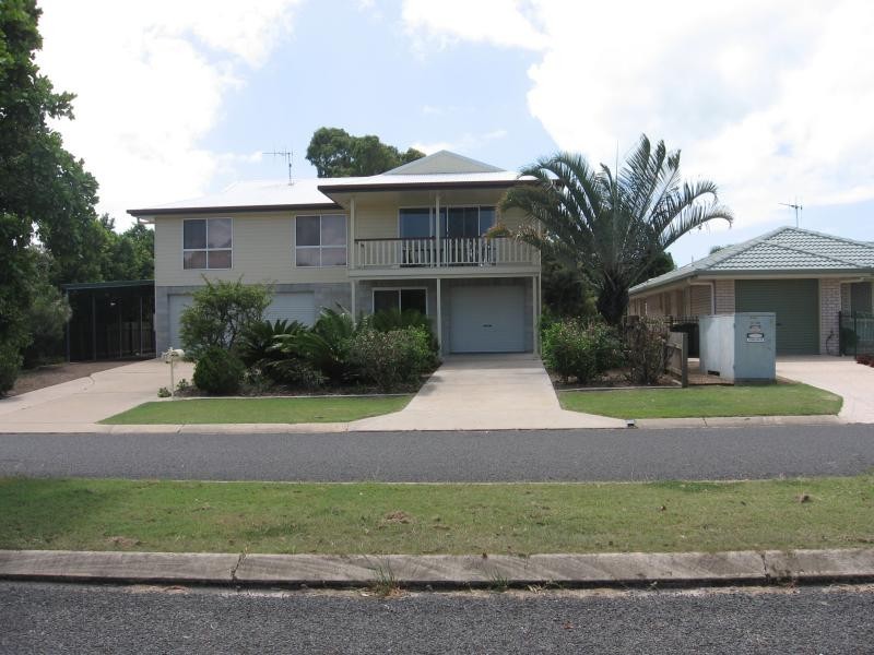 22 Beach Drive, Burrum Heads QLD 4659