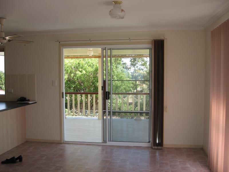 22 Beach Drive, Burrum Heads QLD 4659