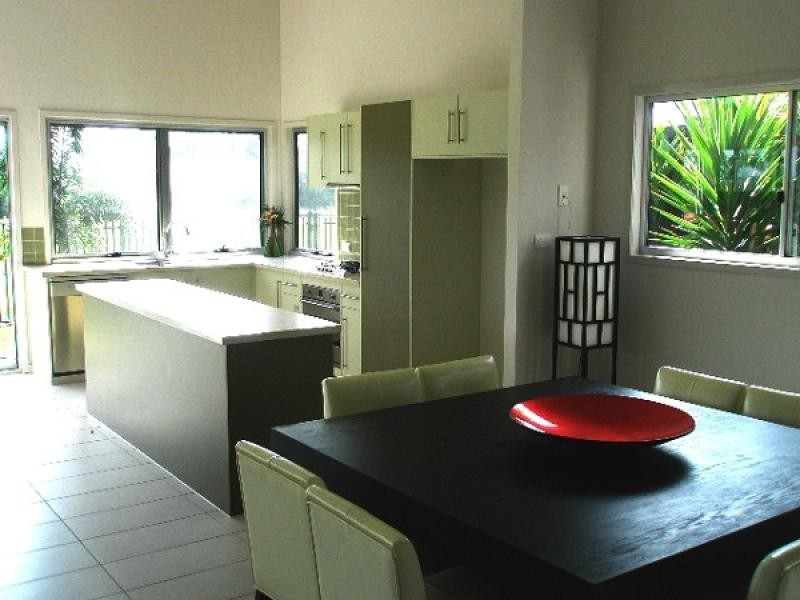 3 Seashells Court, Burrum Heads QLD 4659