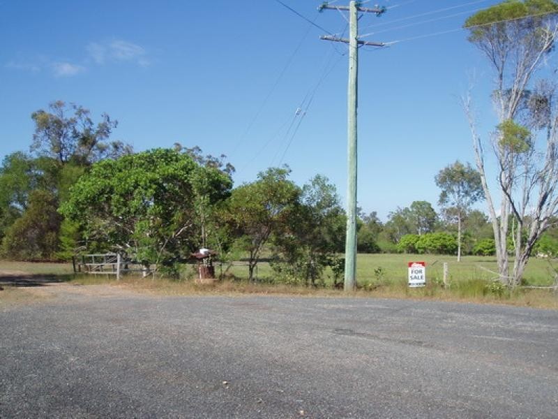 2 South Heath Road, Burrum River QLD 4659