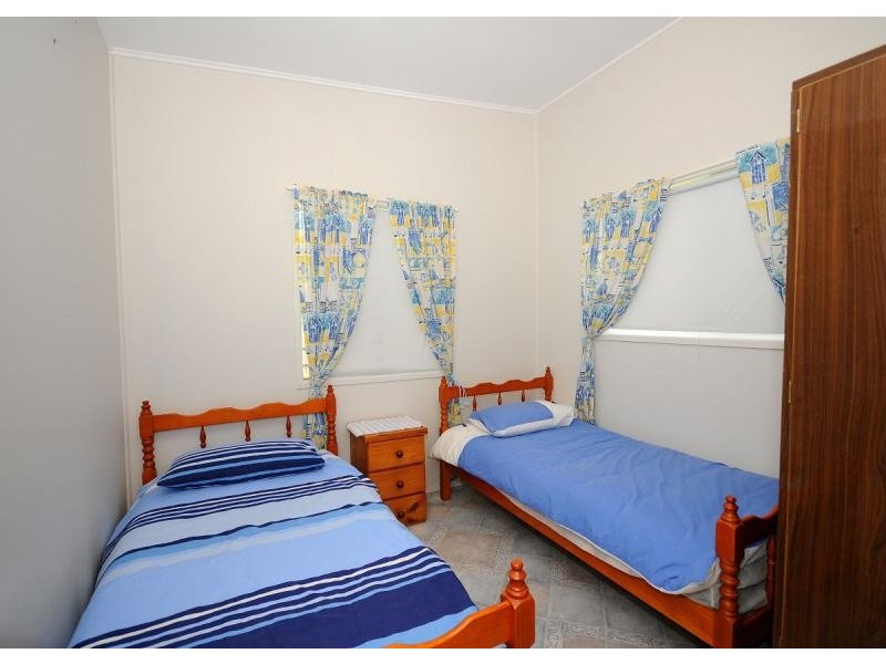 3 Howard Street, Burrum Heads QLD 4659
