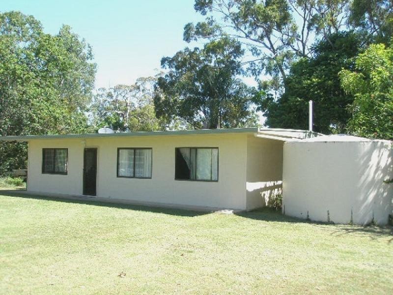 2 South Heath Road, Burrum River QLD 4659