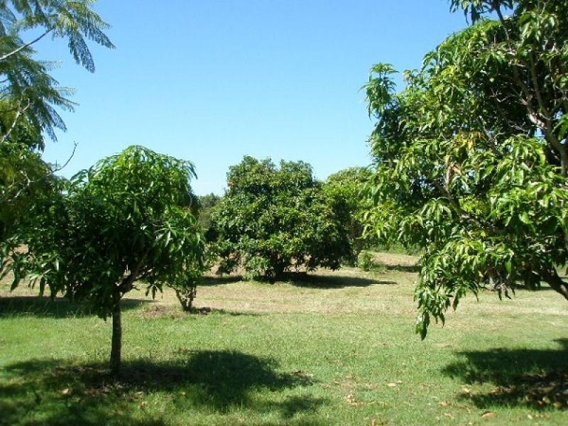 2 South Heath Road, Burrum River QLD 4659