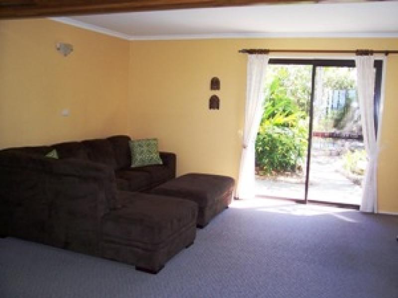 78 Kingfisher Pde, Toogoom QLD 4655