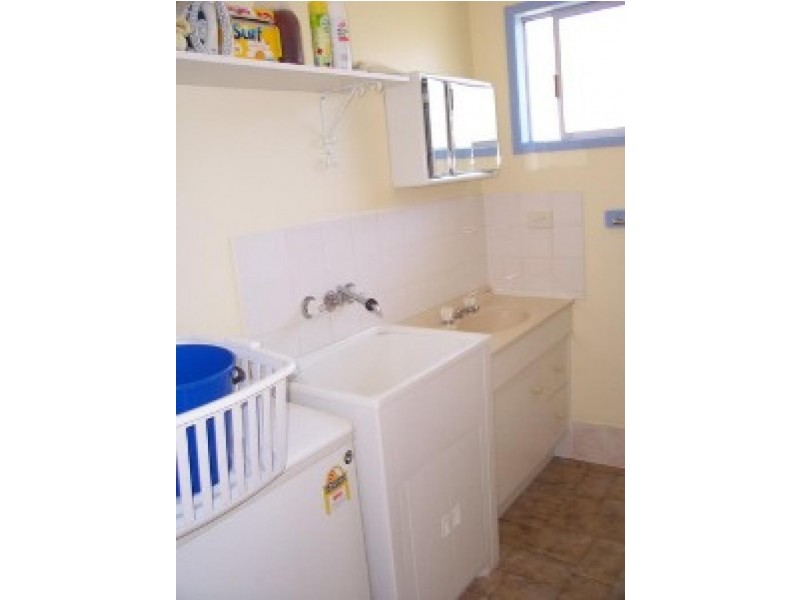 175 Burrum Street, Burrum Heads QLD 4659