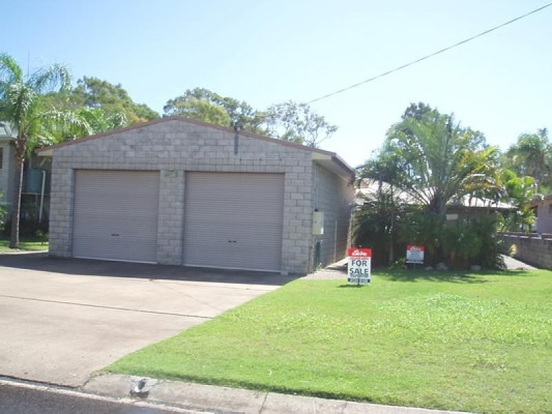 136 Burrum Street,, Burrum Heads QLD 4659