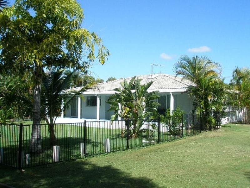 144 Burrum Street, Burrum Heads QLD 4659