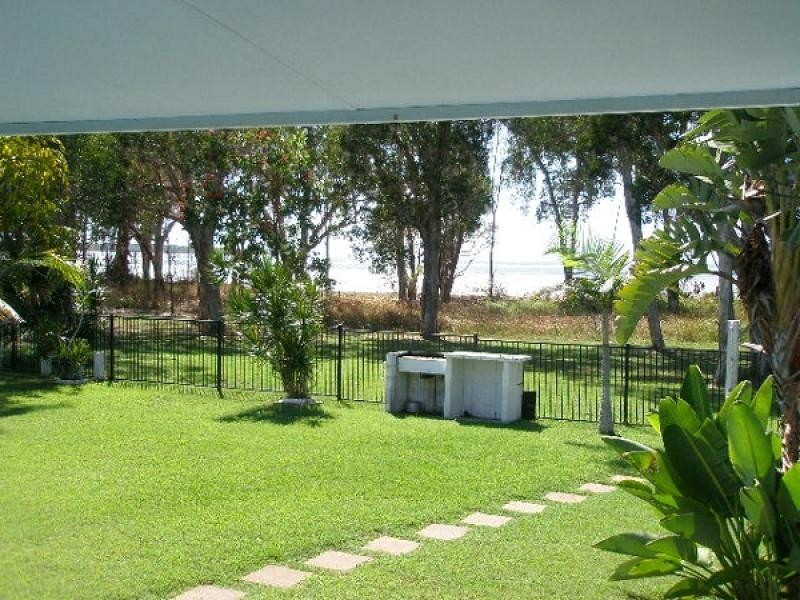 144 Burrum Street, Burrum Heads QLD 4659