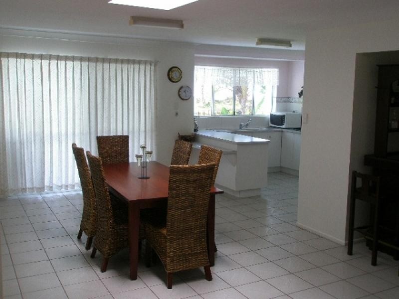 144 Burrum Street, Burrum Heads QLD 4659