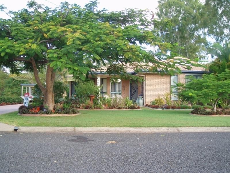 6 Simpson Street, Burrum Heads QLD 4659