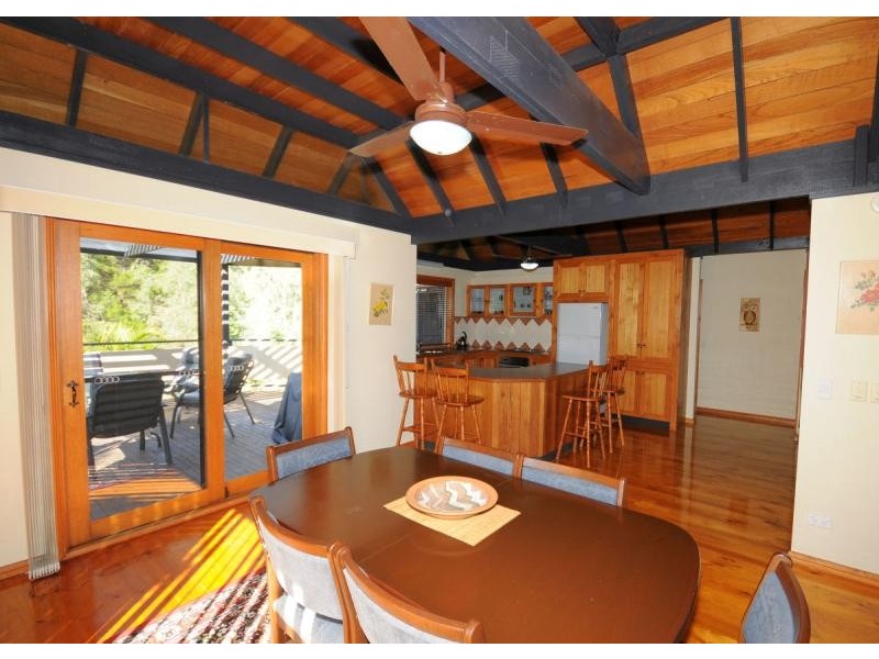 18 Ries Road, Toogoom QLD 4655
