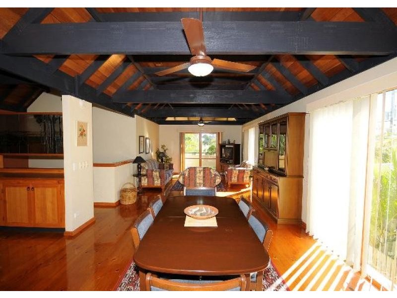 18 Ries Road, Toogoom QLD 4655