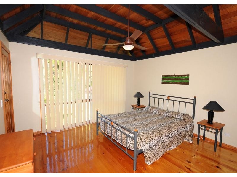 18 Ries Road, Toogoom QLD 4655