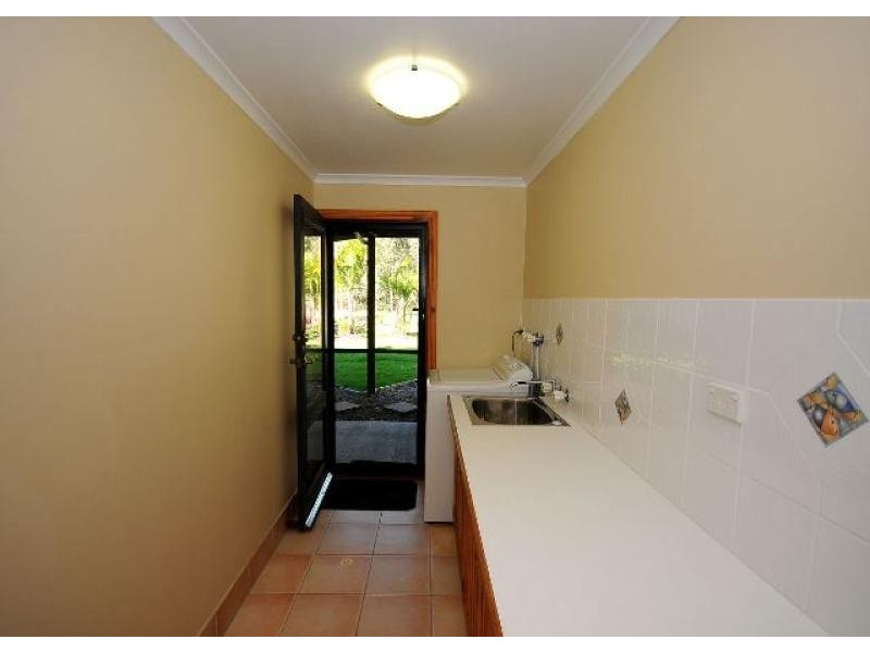 18 Ries Road, Toogoom QLD 4655