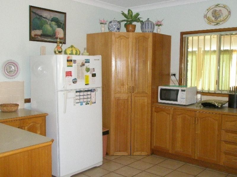 27 Hunter Street, Torbanlea QLD 4662