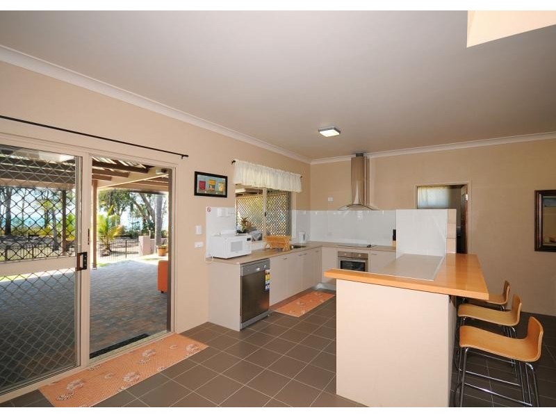 138 Burrum Street, Burrum Heads QLD 4659