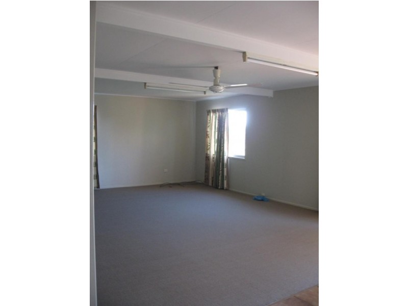 68 Antill Road, Burgowan QLD 4659