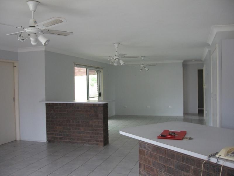 8 Cassia Street, Burrum Heads QLD 4659