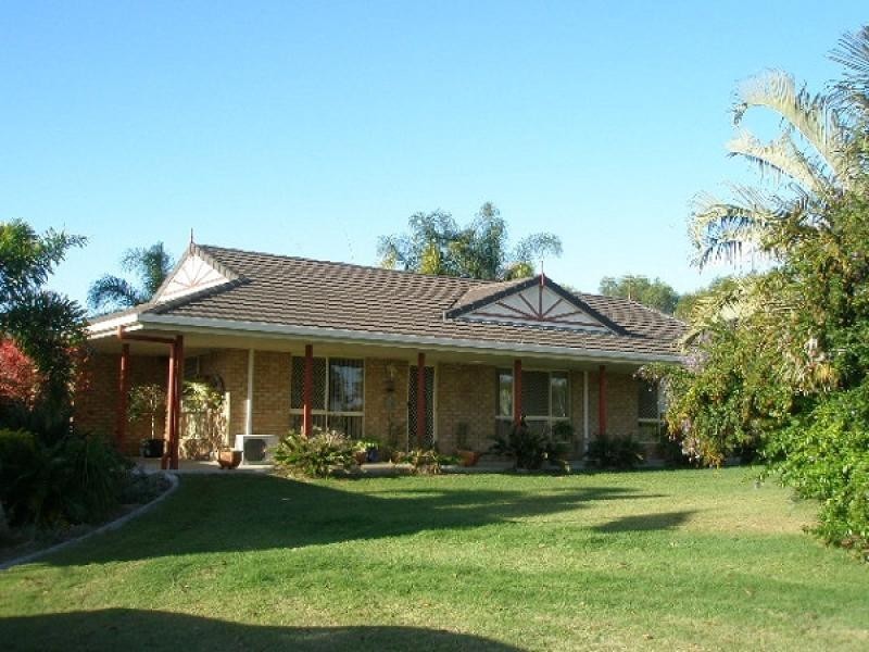 1 Oakes Drive, Burrum Heads QLD 4659