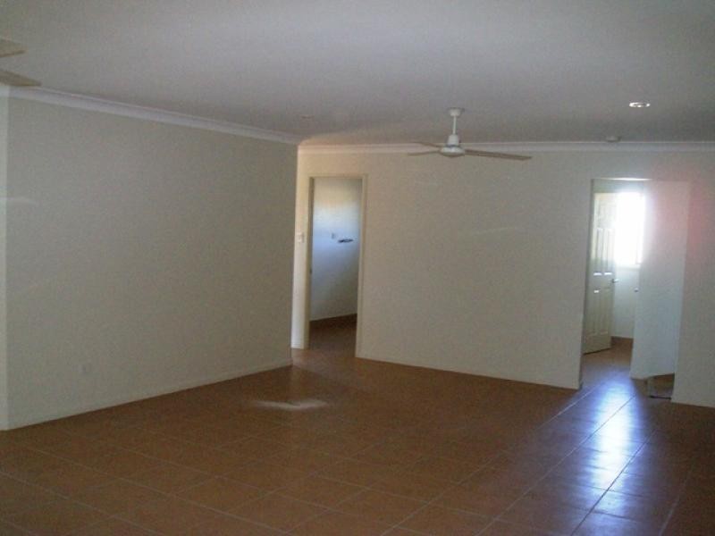 19 Sirenia Drive, Burrum Heads QLD 4659