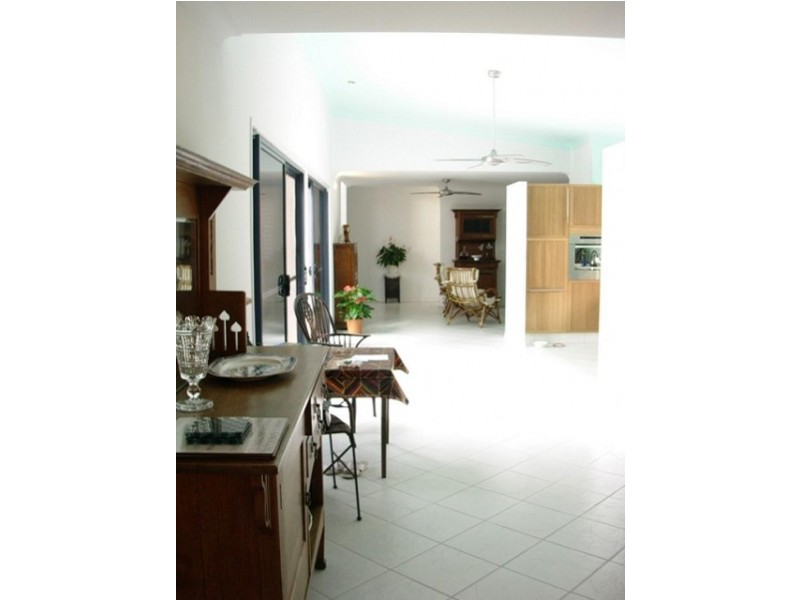 27 Traviston Way, Burrum Heads QLD 4659