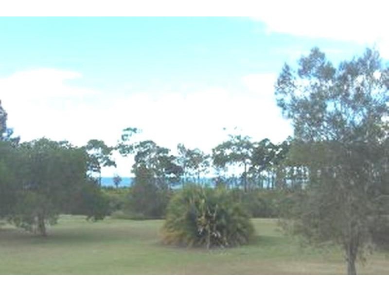 48 Beach Drive, Burrum Heads QLD 4659