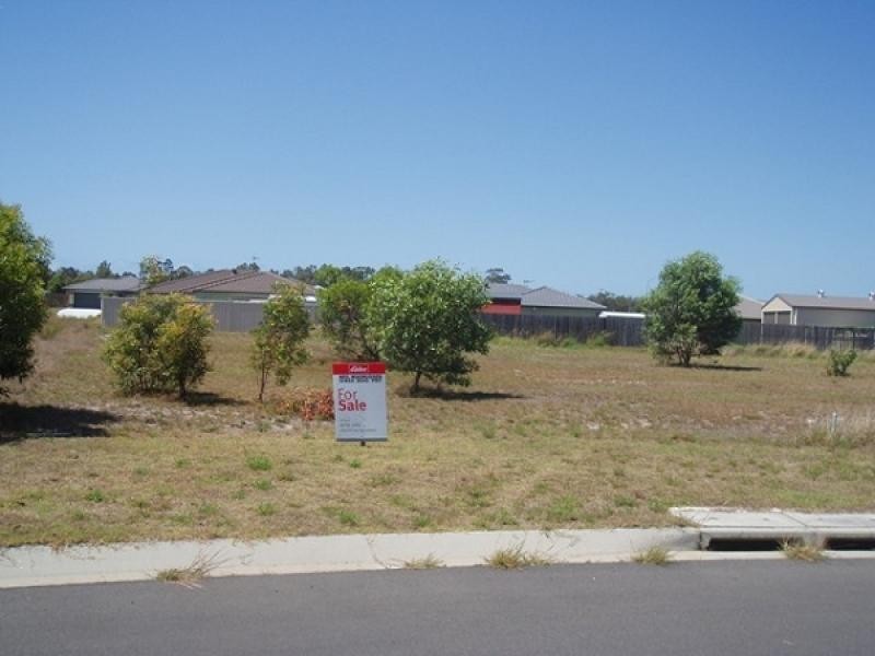 9 Noeme Street, Burrum Heads QLD 4659